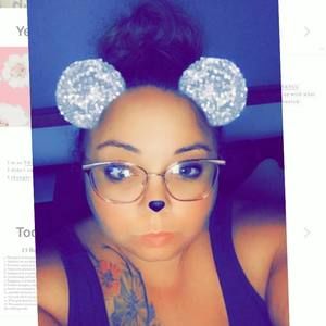 Meet your Posher, Gina